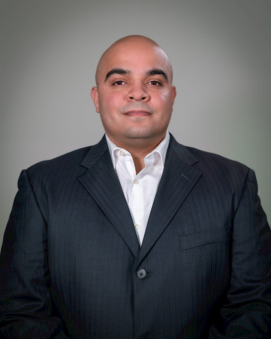 Gilbert Gonzalez, EA
